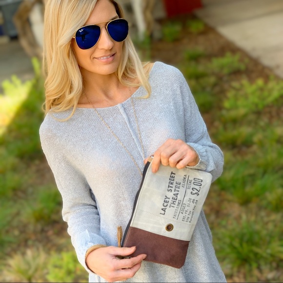 Lacey Street Theatre bag - Picture 2 of 8